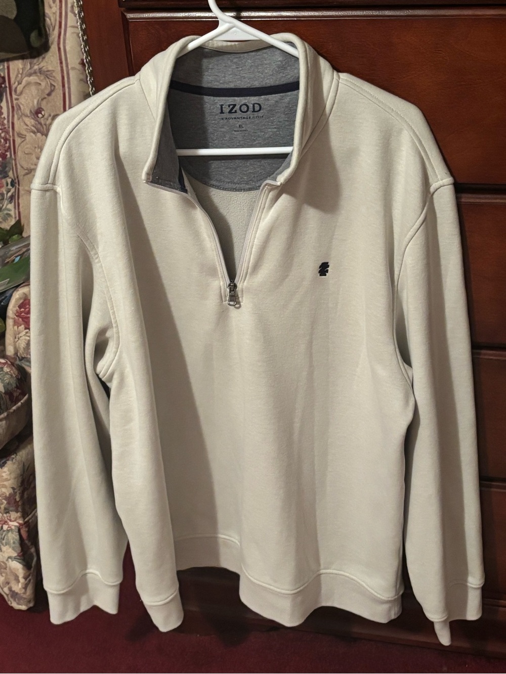 Izod Men's Cream Half-Zip Pullover Sweater